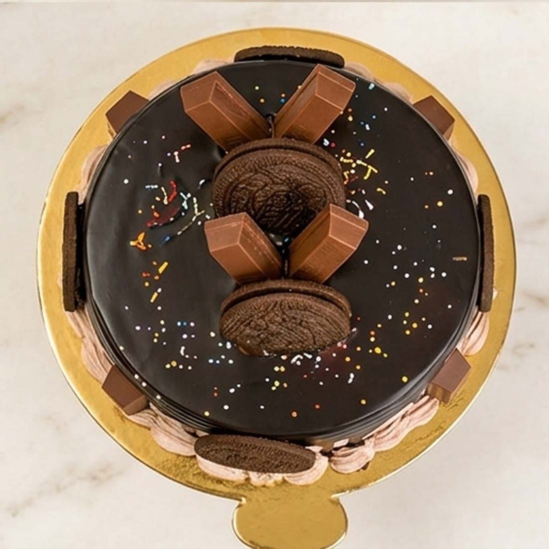 Kitkat Oreo Cake